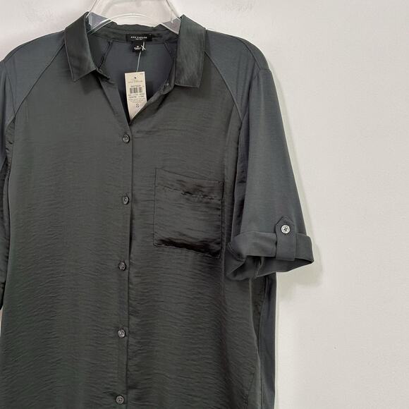 Ann Taylor Blouse 8 Hunter Green Satin Jersey Short Roll Tab Sleeve Office NEW - Picture 3 of 9